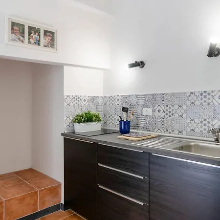 Apartment Joivy Family Flat With Little Patio, Cinque Terre